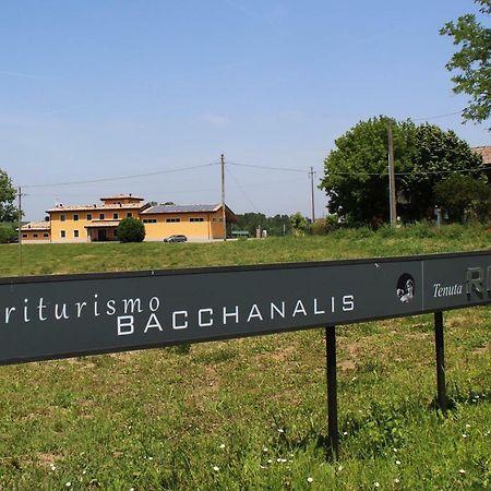 Agriturismo Bacchanalis Ziano Piacentino Extérieur photo
